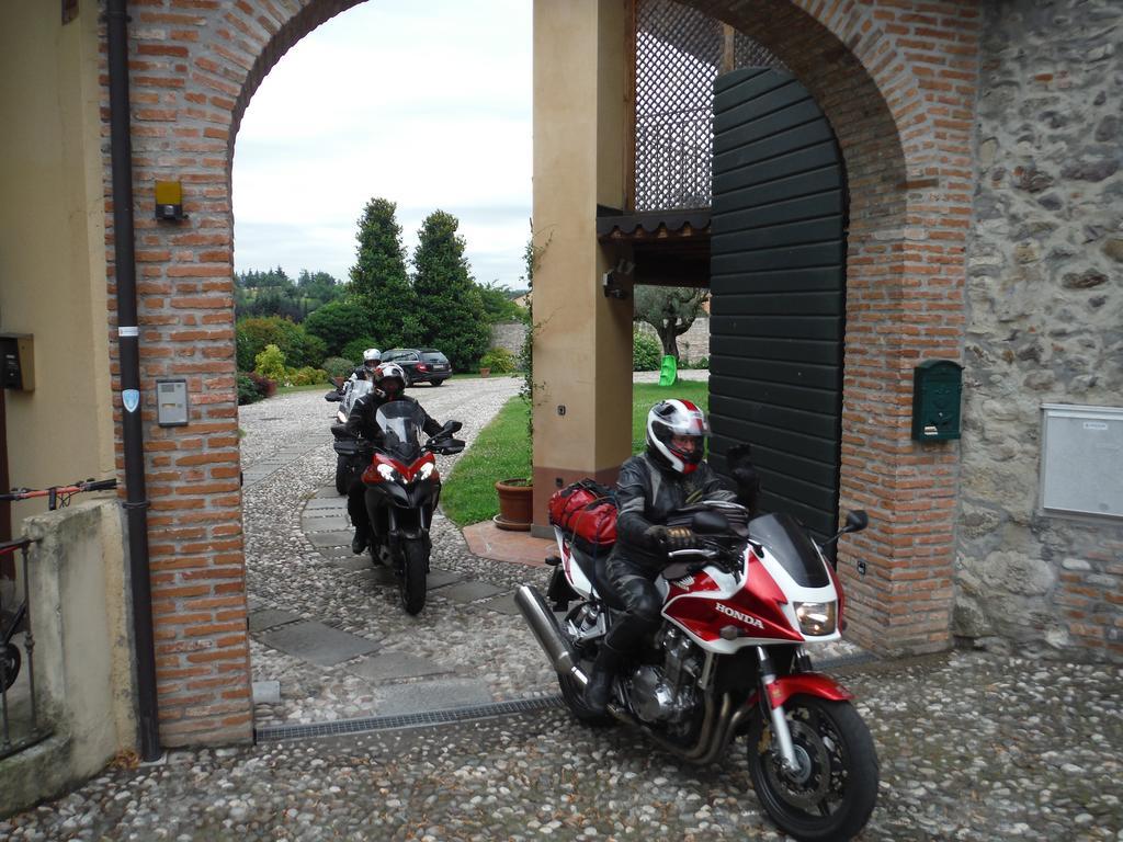 Agriturismo Villa Antonella イゼーオ エクステリア 写真
